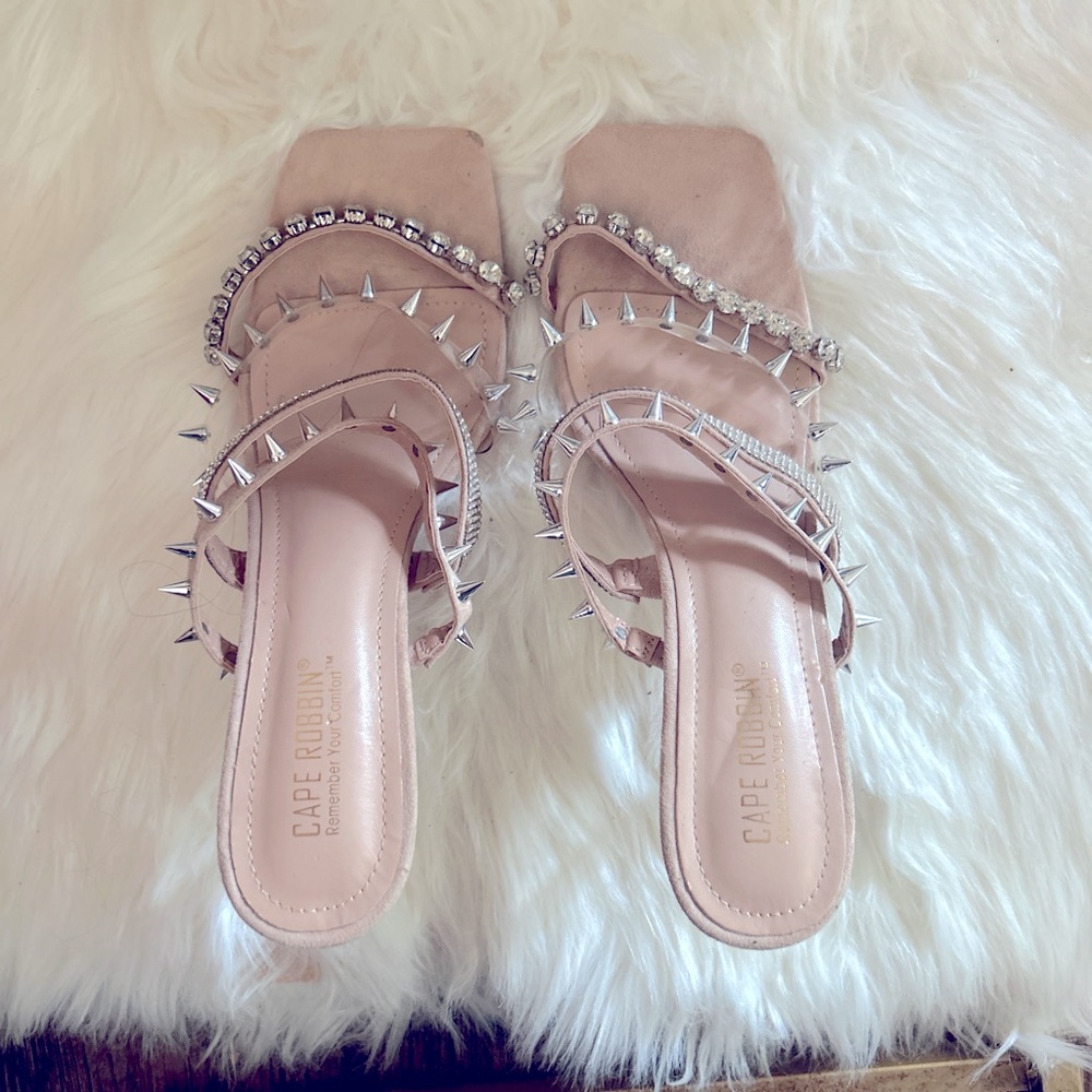 Cape Robbin Women's Studded Sandals - Nude
